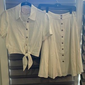 Gal Meets Glam Two Piece Linen Set in white Sz 0- never worn. New with tags
